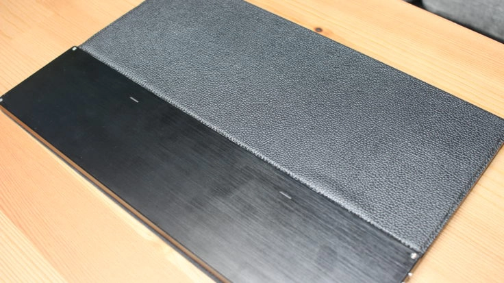 WIMAXIT 156 Zoll USB C Monitor Lederhülle Rückseite WIMAXIT 15,6 Zoll USB-C Monitor Lederhülle Rückseite