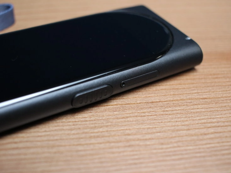 Langogo Genesis AI Übersetzer SIM Slot Langogo Genesis AI Übersetzer SIM-Slot
