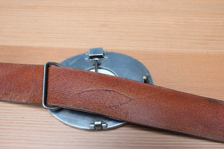 Beer Buckle Rückseite Gürtelhalterung mit Gürtel Beer Buckle Gürtel