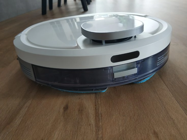 Ecovacs DEEBOT Ozmo 900 Saugroboter Wischfunktion Wassertank