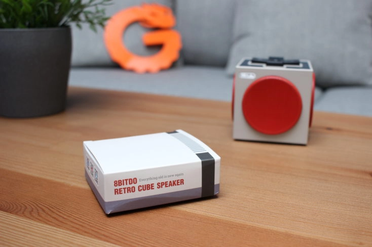 8Bitdo Retro Cube Speaker Karton