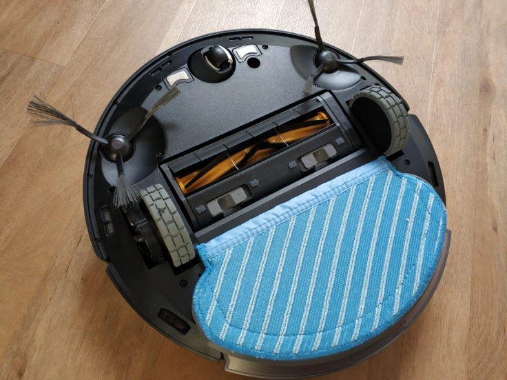 Ecovacs Deebot Ozmo 950 Saugroboter Wischfunktion Tank