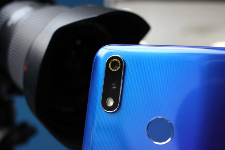 Oppo Realme 3 Pro Smartphone Kamera_2