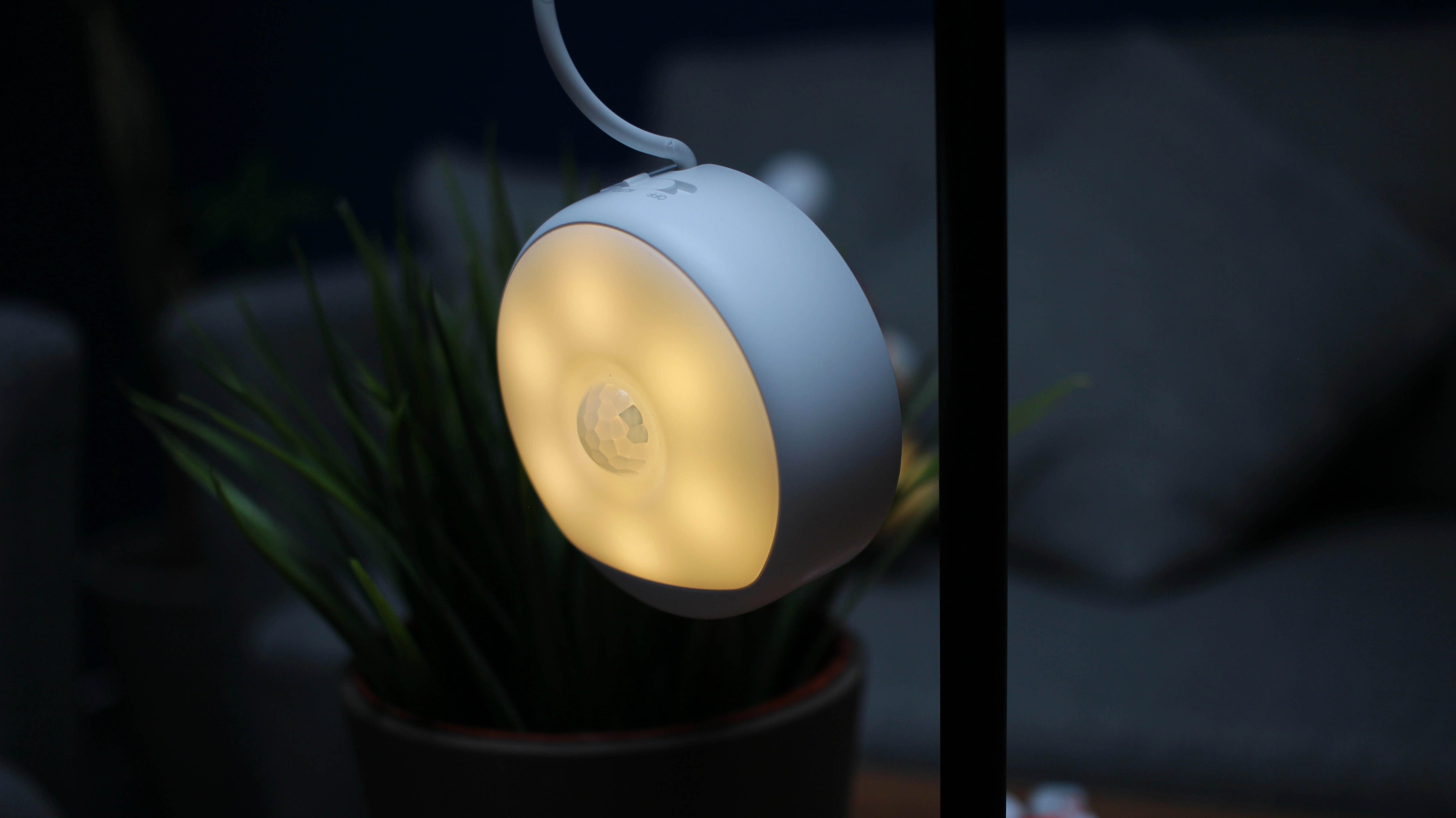 Yeelight Nachtlicht dunkel Haken