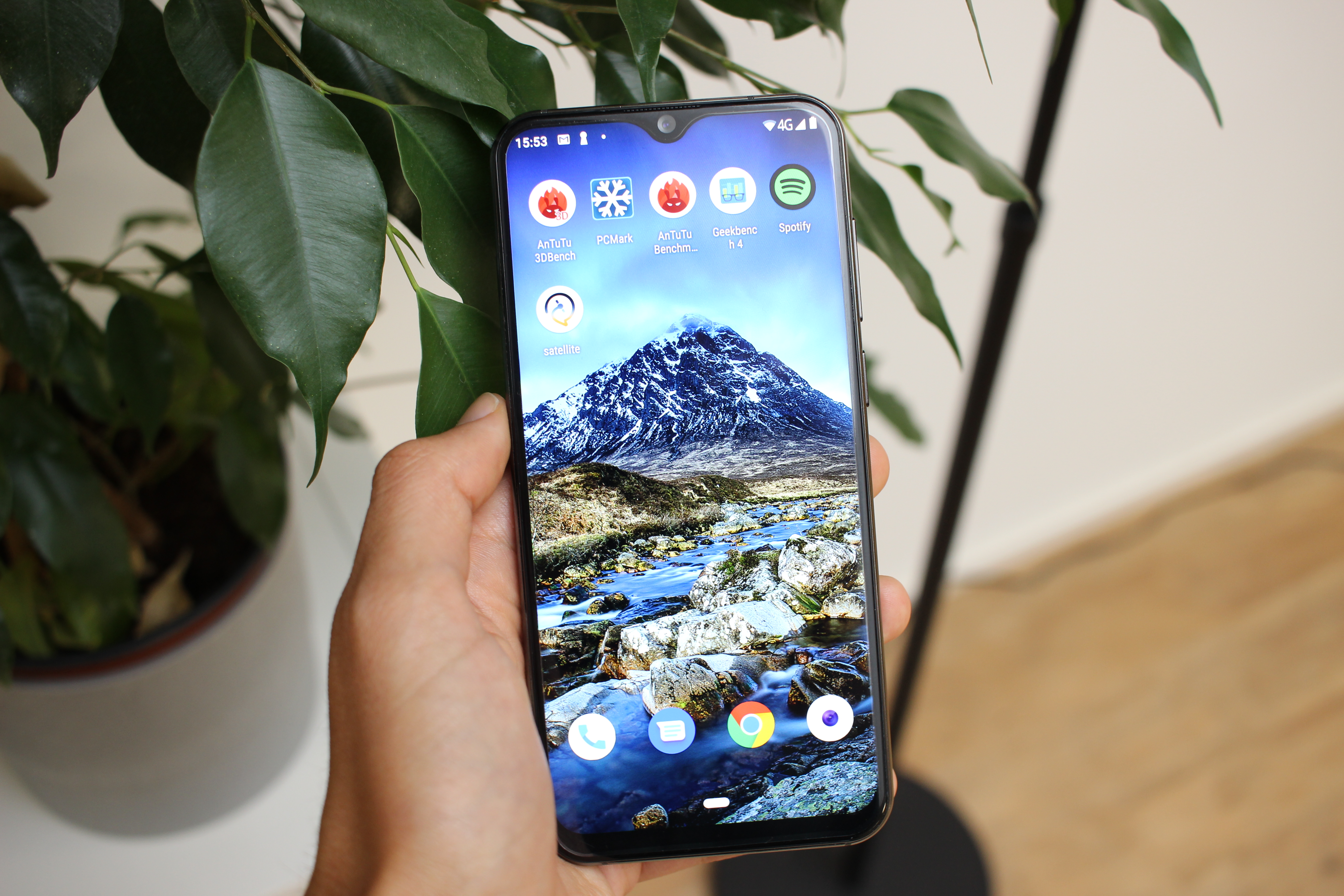 Cubot X20 Pro Smartphone in Hand