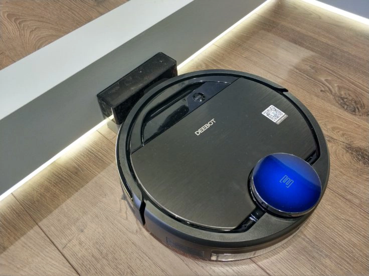 Ecovacs Deebot Ozmo 960 Saugroboter IFA