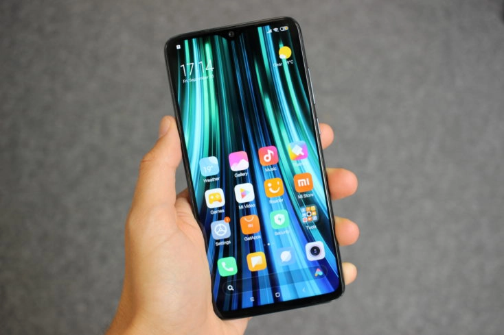 Redmi Note 8 Pro Smartphone Display in Hand