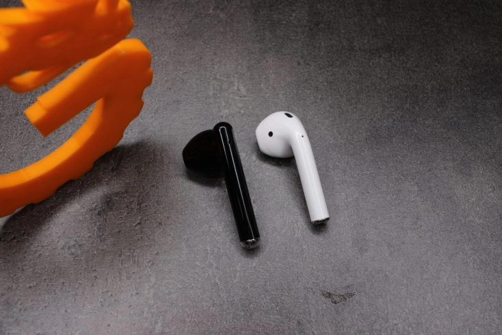 Huawei FreeBuds 3 und AirPods 2