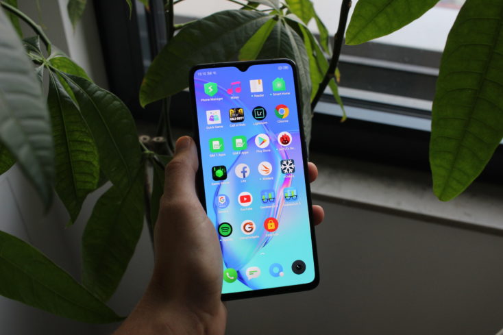 Realme X2 Pro Smartphone in Hand Display