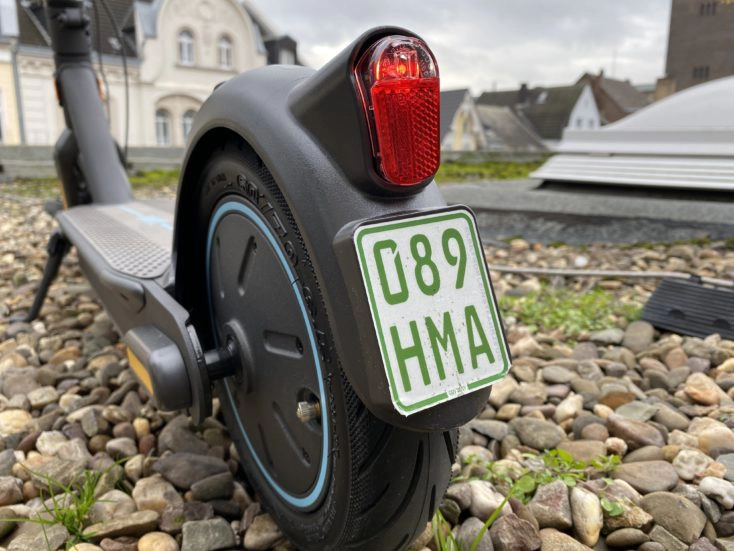 Segway-Ninebot MAX G30D Versicherungskennzeichen