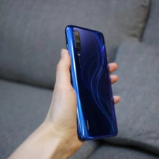 Xiaomi Mi 9 Lite Smartphone Blau Rückseite