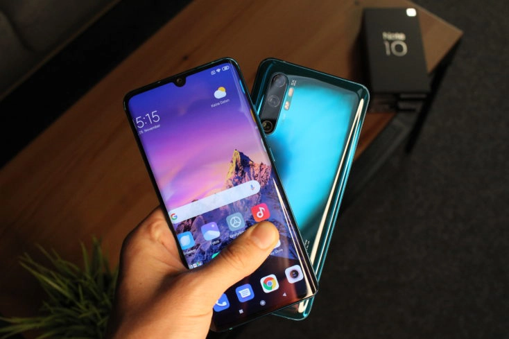 Xiaomi Mi Note 10 Smartphone beide Seiten