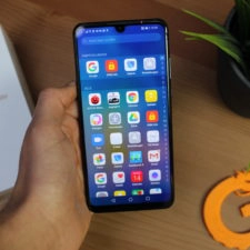 Huawei P30 Lite NE Display