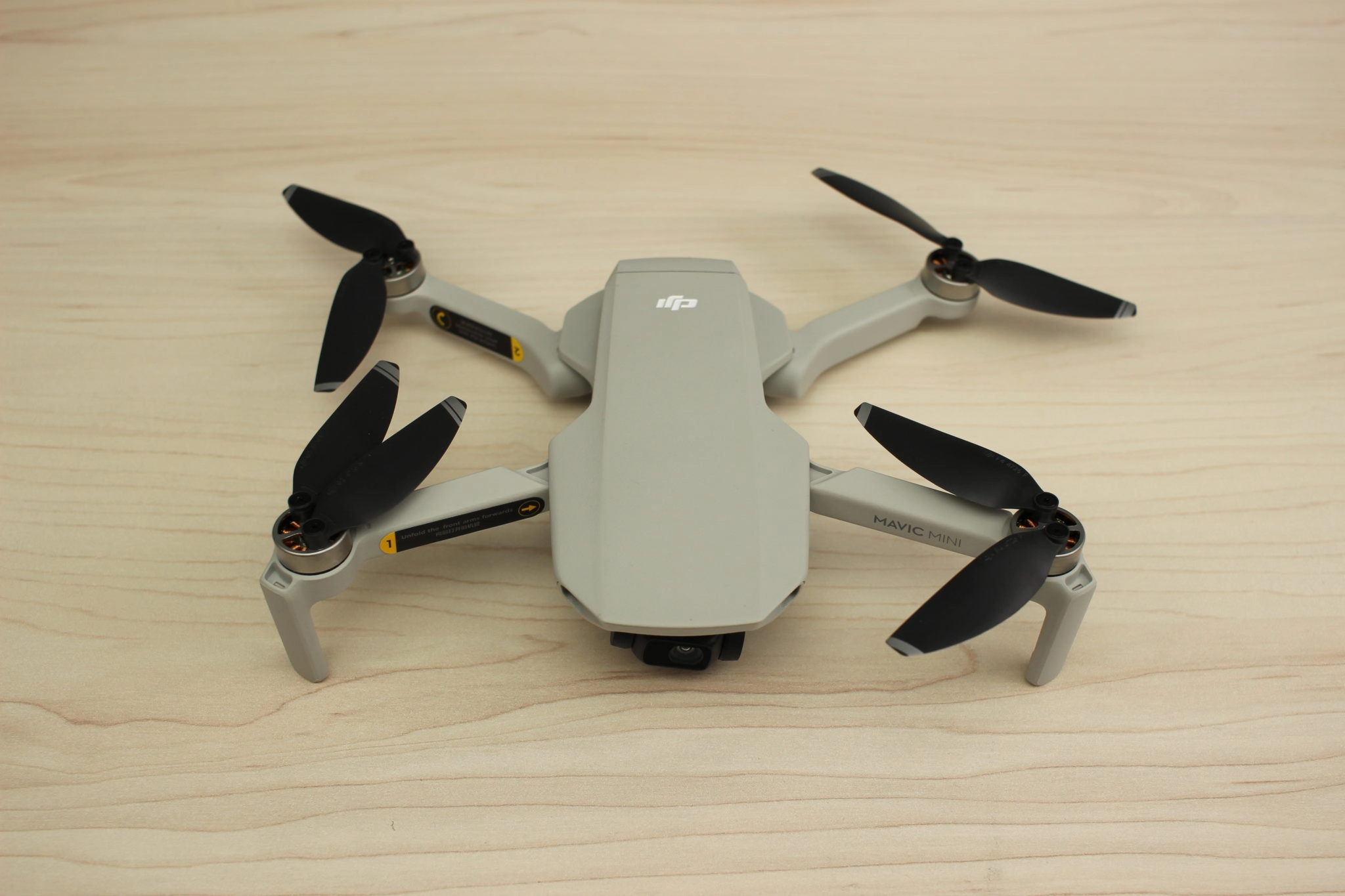DJI Mavic Mini - Kleine, günstige Drohne ideal für Einsteiger