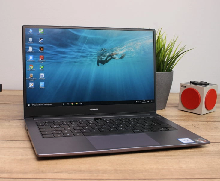 Huawei MateBook D14 AMD 2020 mit FreeBuds 3