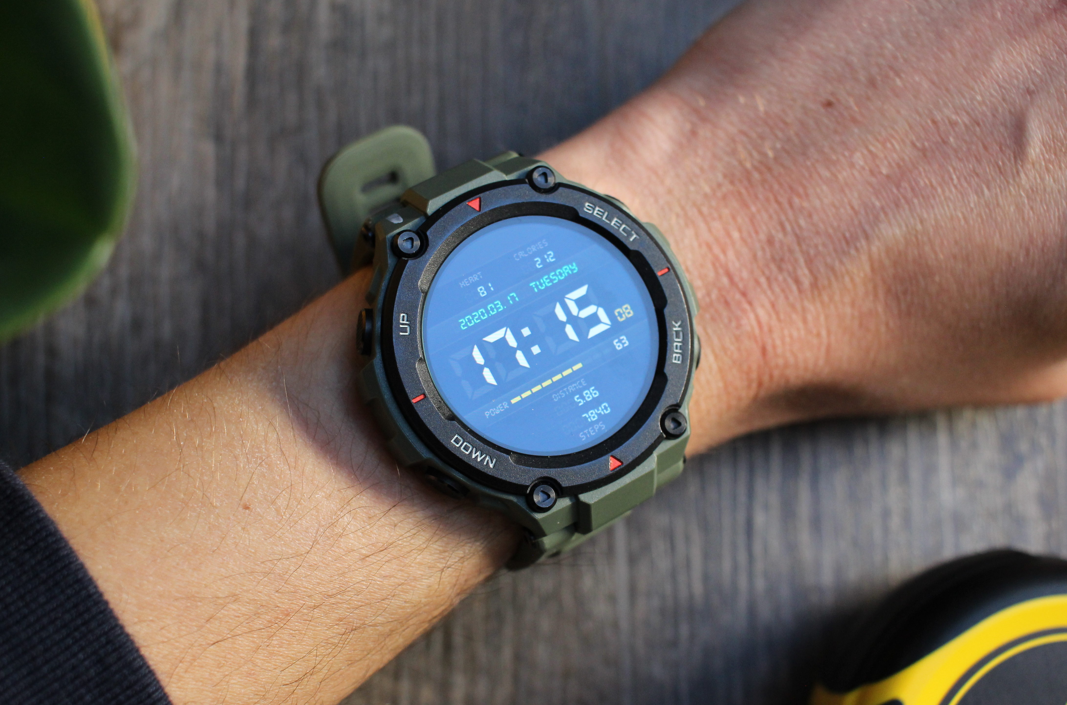 Xiaomi t2 часы. Смарт-часы Amazfit t-Rex. Смарт-часы Amazfit t-Rex 2. Смарт часы Xiaomi Amazfit t-Rex. Смарт часы Xiaomi t Rex Pro.