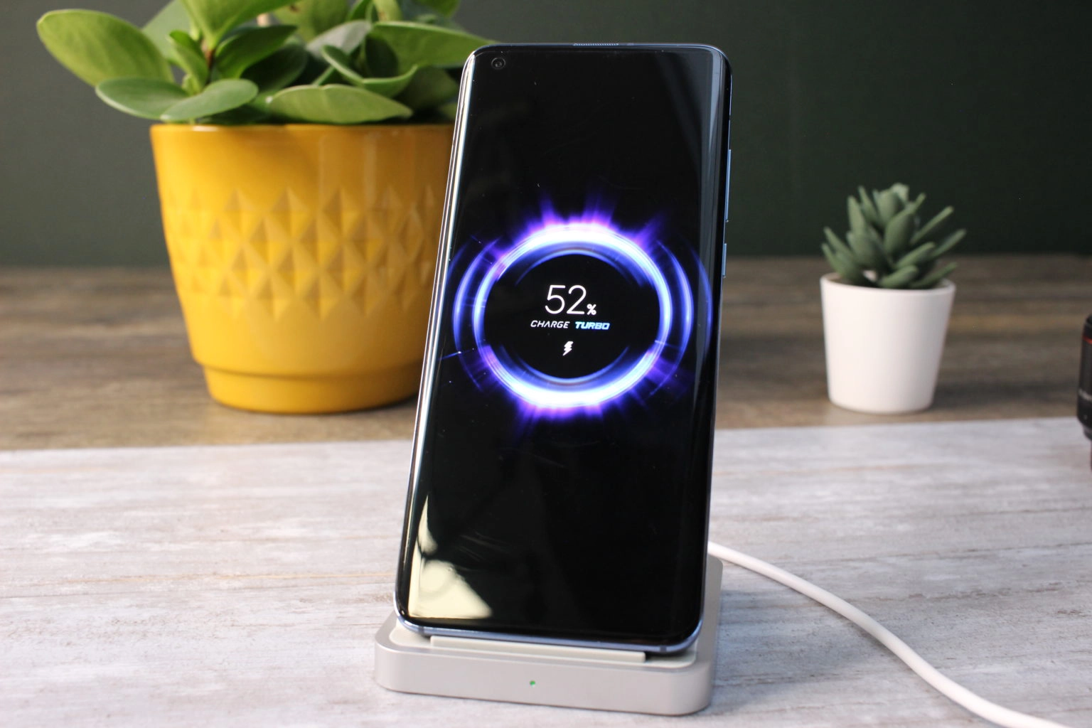 Xiaomi 30W Qi Ladeger t F r Das Xiaomi Mi 10 Pro Im Test