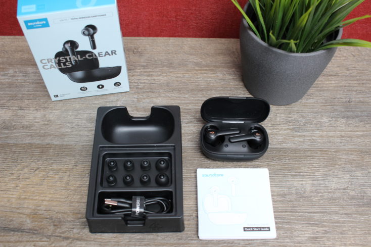 Anker Soundcore Life P2 Lieferumfang