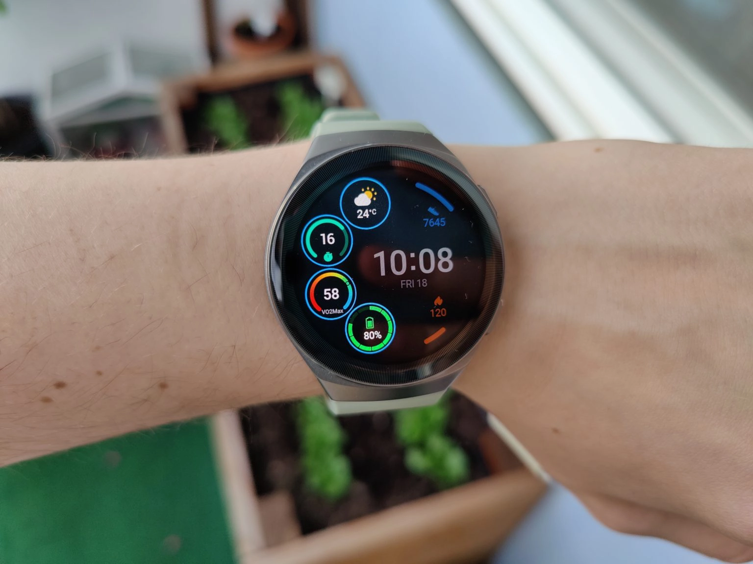 gt 2e smartwatch