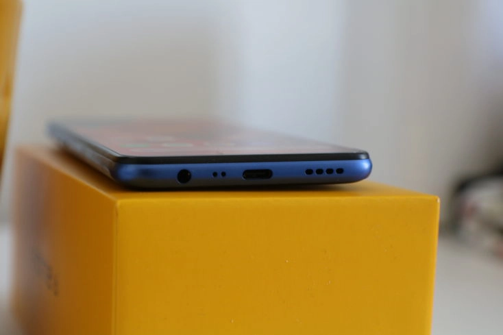 Realme 6 USB-C Port