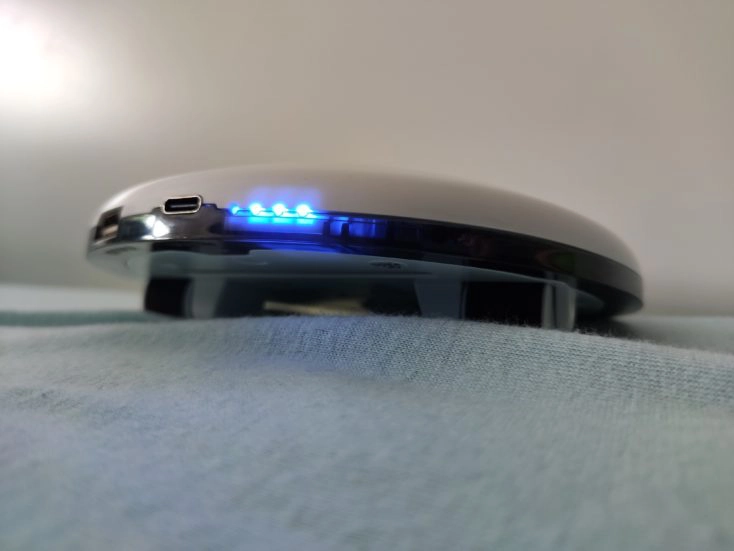 CleanseBot UV-Roboter Einsatz im Bett