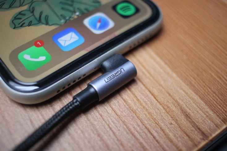 UGREEN USB-C auf Lightning 90 Grad