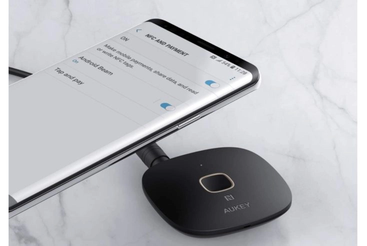 AUKEY Bluetooth Empfaenger Smartphone