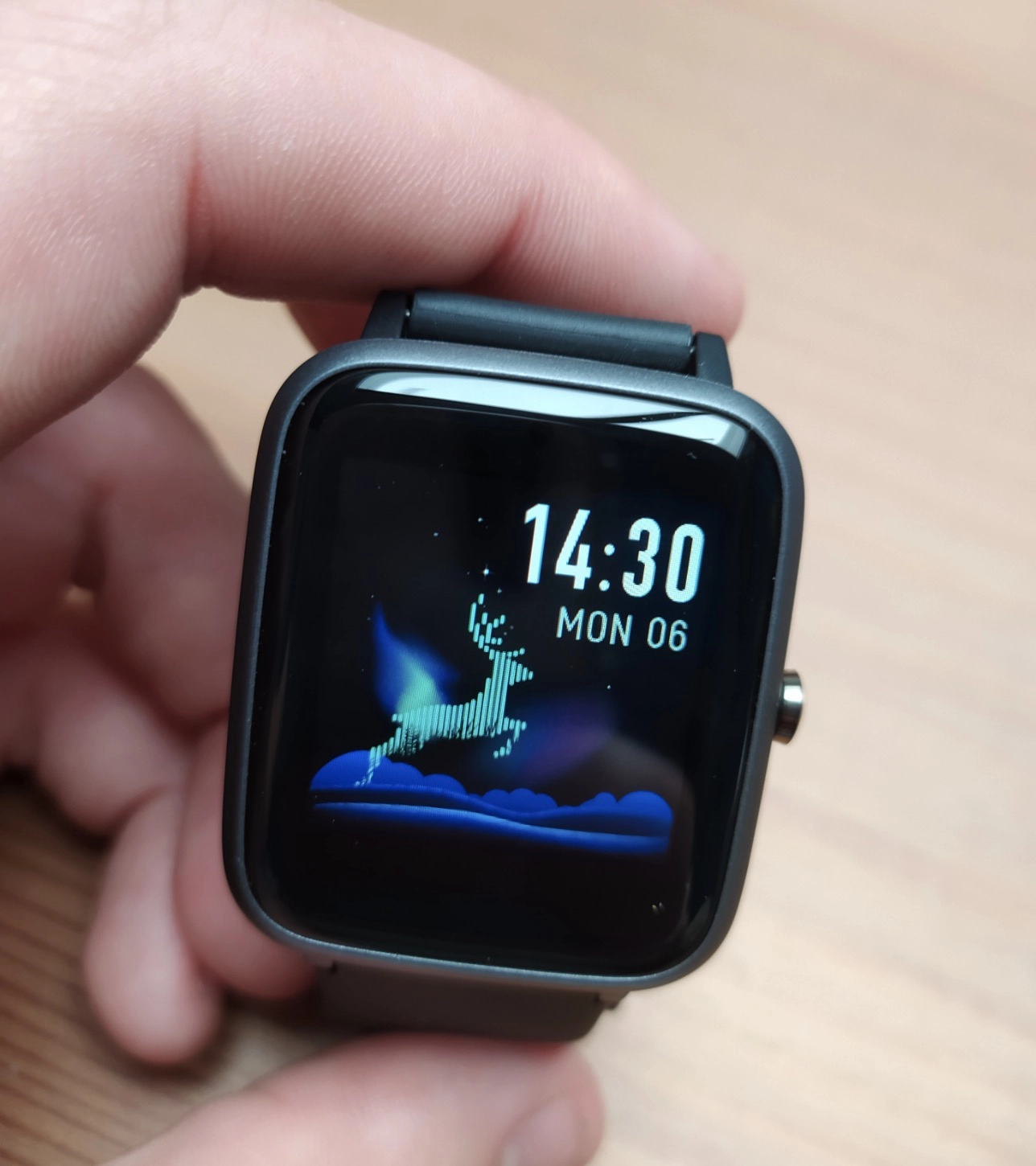 App willful smartwatch on sale