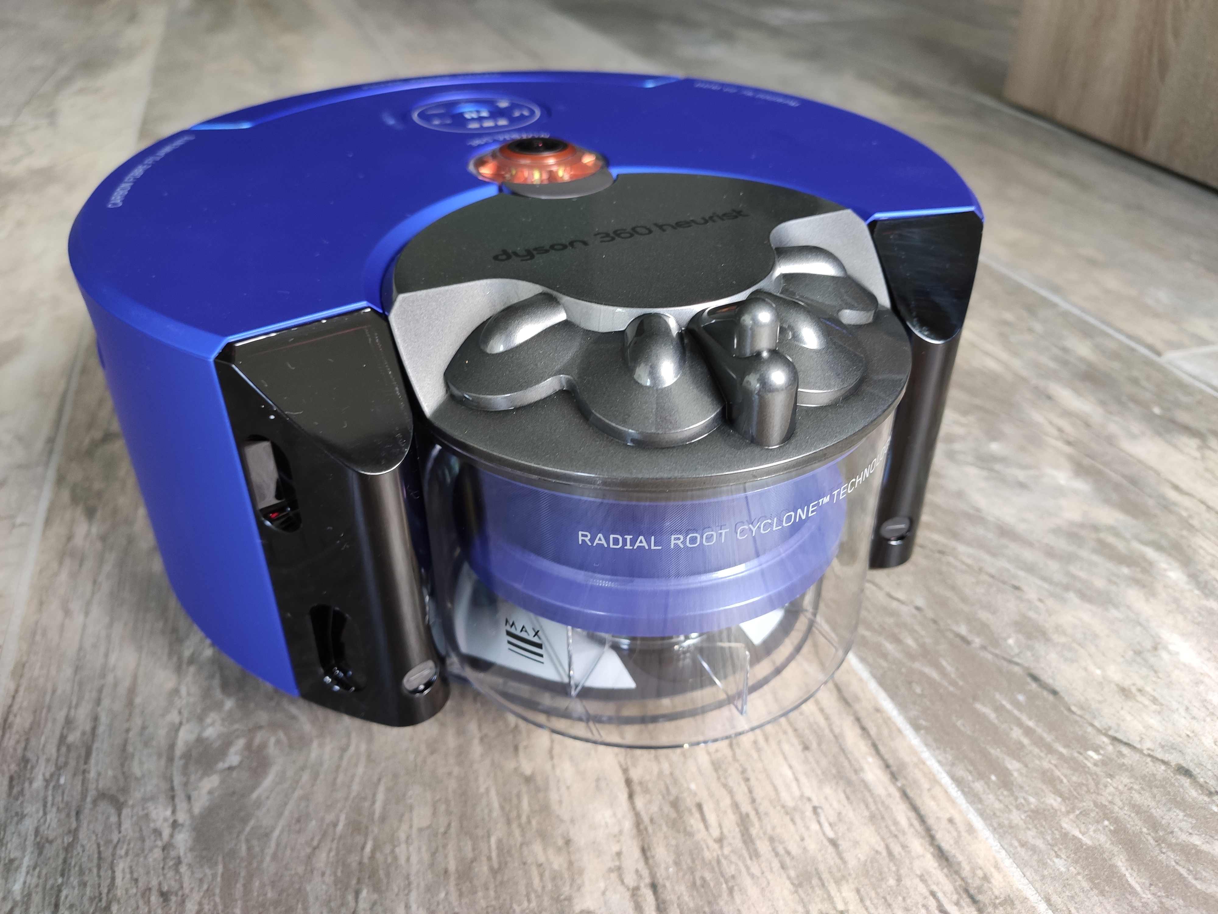 Dyson 360 Heurist Saugroboter Staubkammer