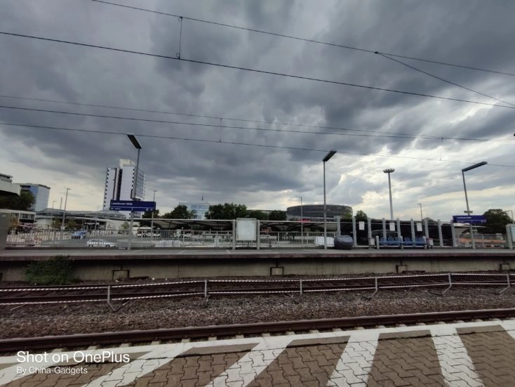 OnePlus Nord Ultraweit Bahnhof