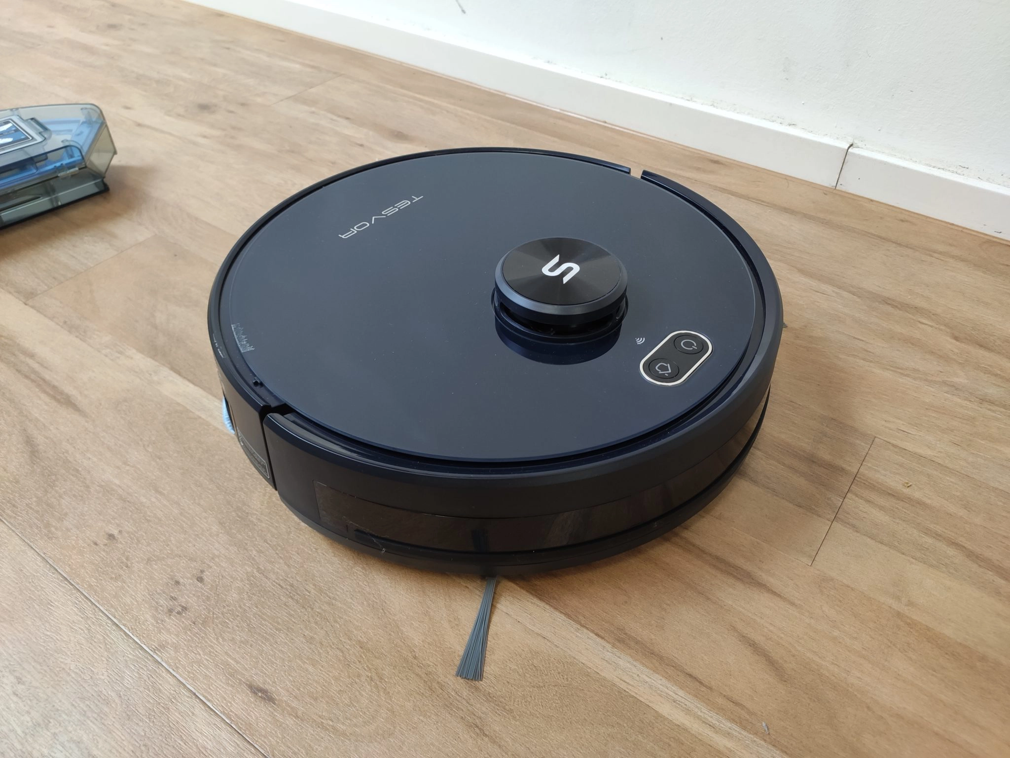 Tesvor S6 LDSHybridSaugroboter für unter 300€ im Test