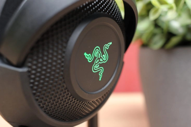 Razer Kraken X USB Headset Closeup