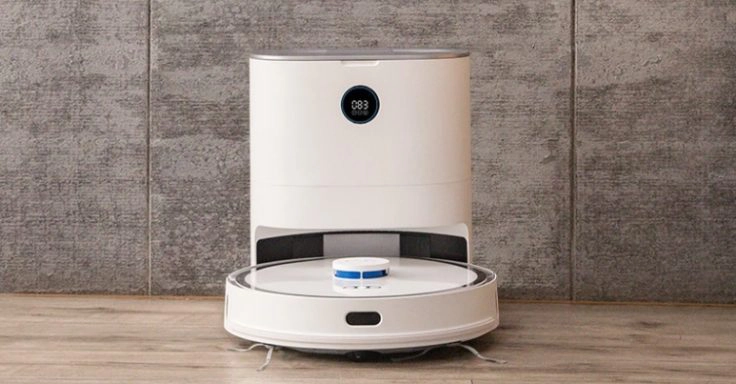 XCLEA H30 Saugroboter mit Absaugstation