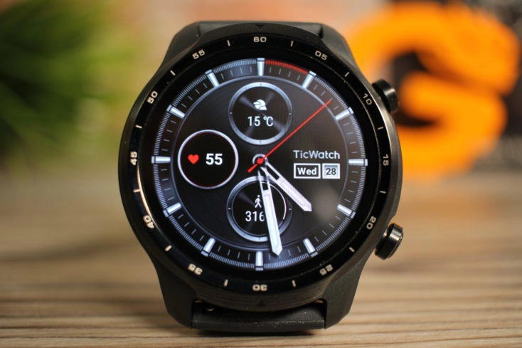 TicWatch 3 Pro Display