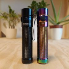 Olight Warrior Mini zwei Versionen