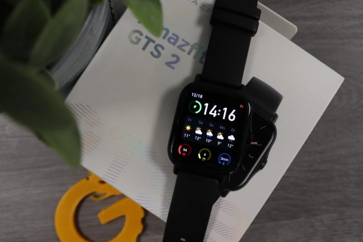 Amazfit GTS 2 Smartwatch von oben