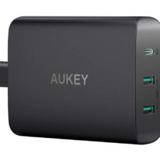 Aukey 72W USB-C Ladestation