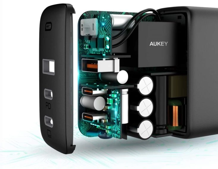 Aukey Omnia 90W Ladegeraet Innenleben