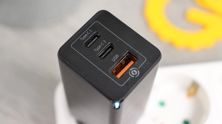 Baseus 65W USB-C Ladegeraet USB Ports