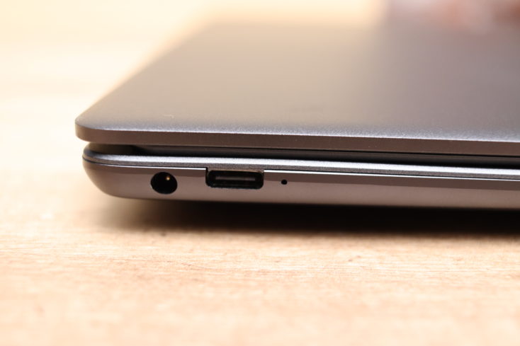 CHUWI GemiBook Pro Notebook Anschluesse links