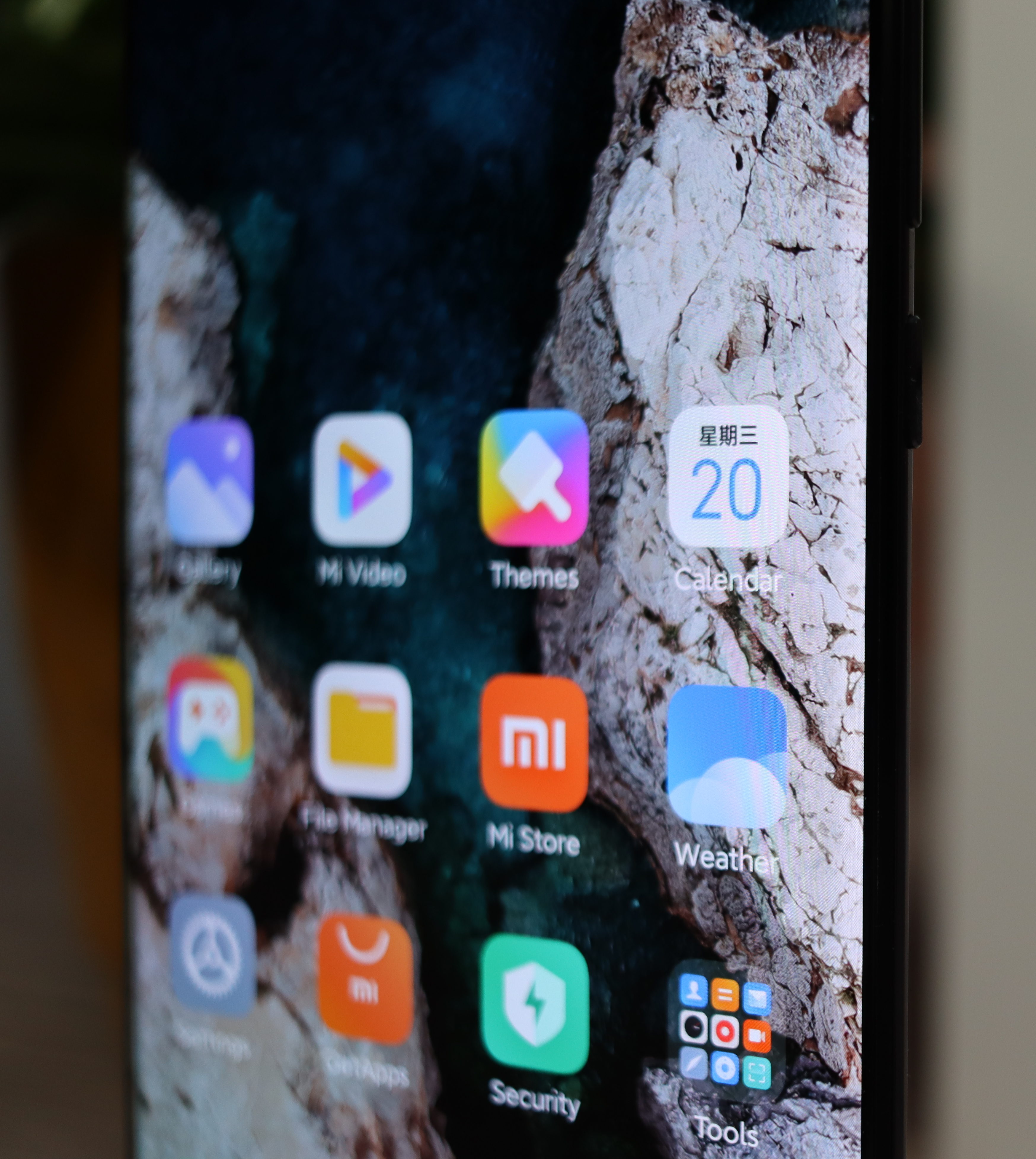 Xiaomi Mi 11 Smartphone Curved-Display