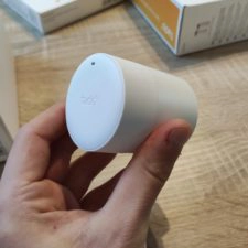 tado smartes Thermostat Design Seitenansicht