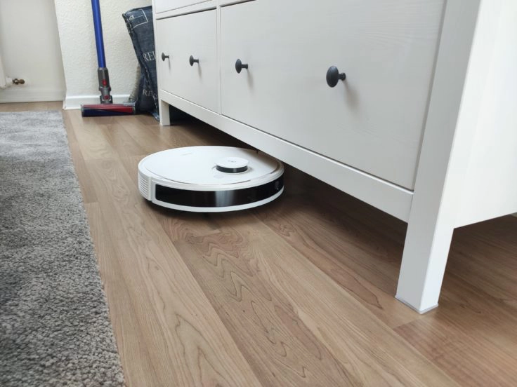 Ecovacs Deebot N8 Pro+ Saugroboter Maße Höhe