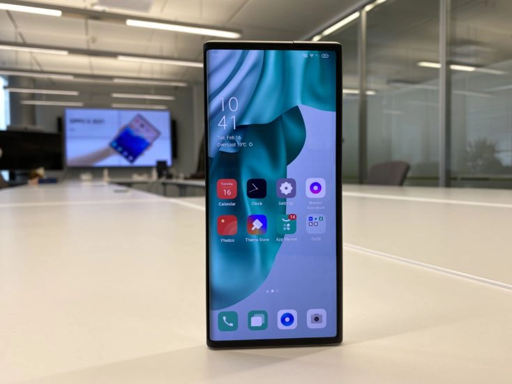 OPPO X 2021 Rollable Smartphone Display eingefahren