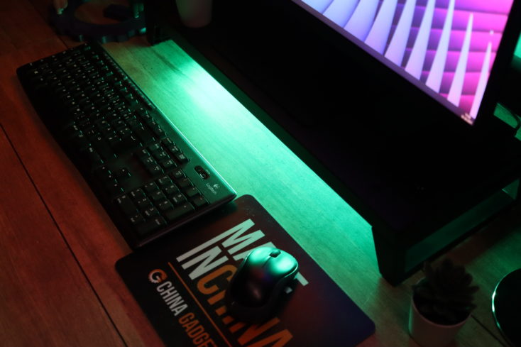 LANQ PCDock Pro Gruene LEDs