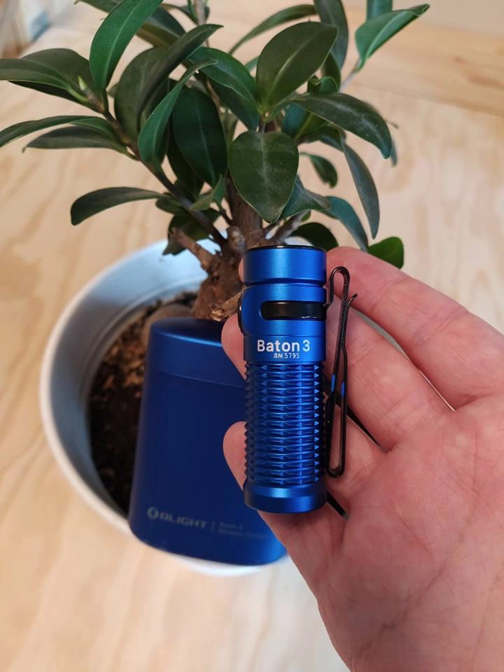 Olight Baton 3 Premium Edition