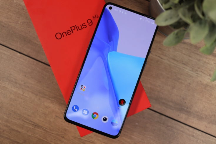 OnePlus 9 Smartphone von oben