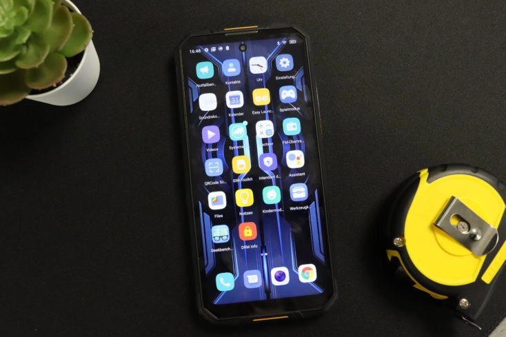 Oukitel WP10 Outdoor Smartphone Display