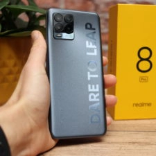 Realme 8 Pro Smartphone Rueckseite