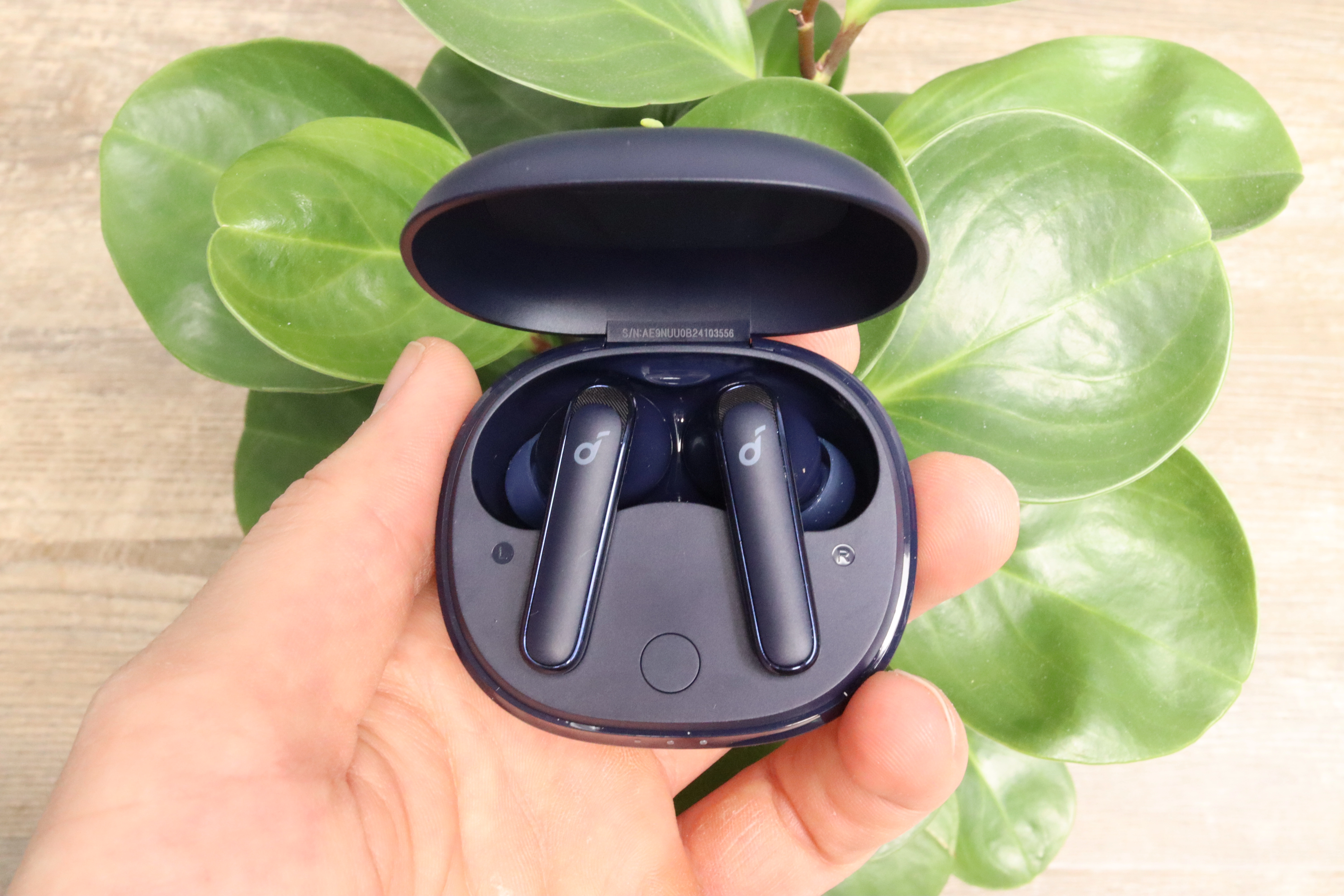 Soundcore_Life_P3_blau_aufgeklappt